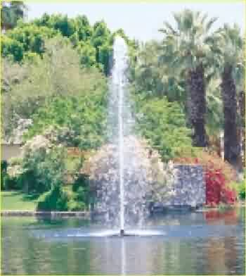 81192 heavy water cascade.jpg